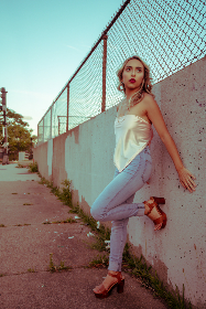 如何安全快速下载热门小电影的全攻略 如何安全快速下载热门小电影的全攻略